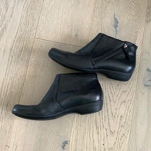 Dansko black short leather booties size 42